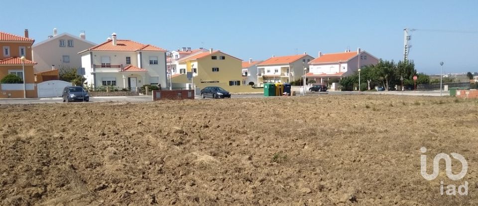 Terreno para construção em Atouguia da Baleia de 210 m²