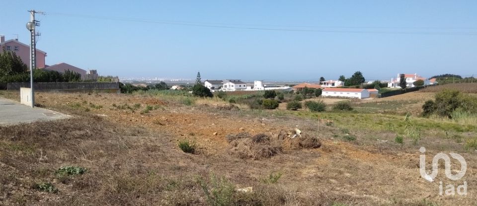 Terreno para construção em Atouguia da Baleia de 210 m²