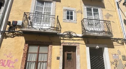 Block of flats in Setúbal (São Julião, Nossa Senhora da Anunciada e Santa Maria da Graça) of 188 m²