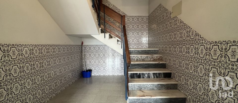 Appartement T2 à Vieira de Leiria de 64 m²