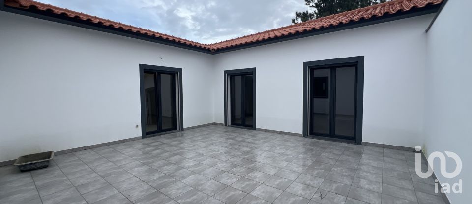 Casa T3 em Monte Redondo e Carreira de 200 m²