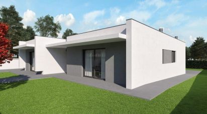 Casa / Villa T3 em Santa Maria da Feira, Travanca, Sanfins e Espargo de 237 m²