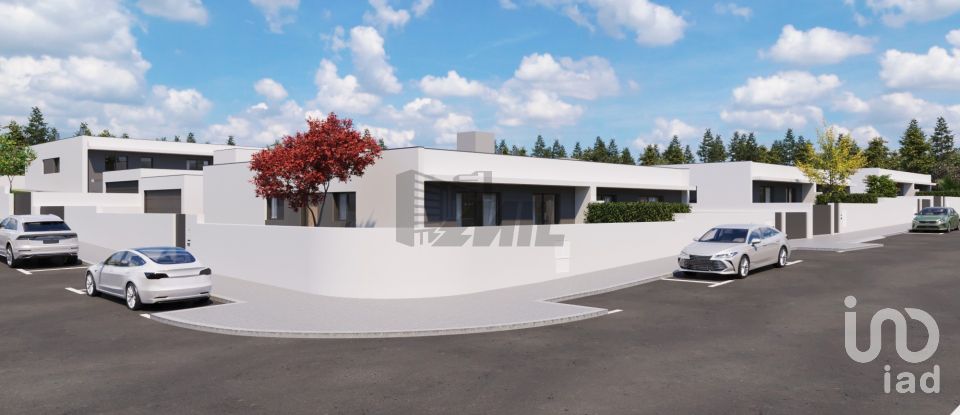 Casa / Villa T3 em Santa Maria da Feira, Travanca, Sanfins e Espargo de 237 m²