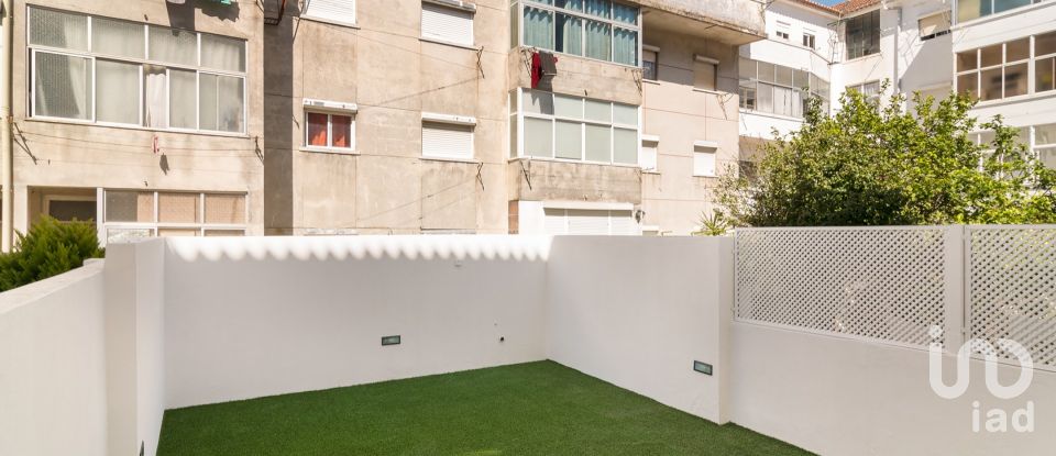 Appartement T2 à Almada, Cova da Piedade, Pragal e Cacilhas de 49 m²