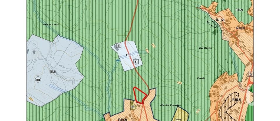 Terreno em Campo e Sobrado de 6 300 m²