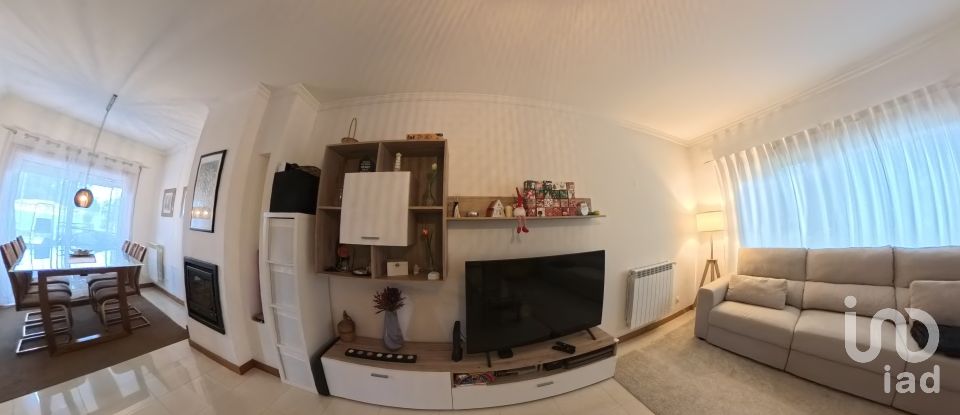 Maison T3 à Árvore de 156 m²