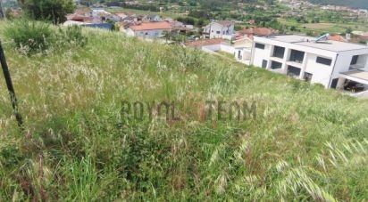 Terreno em Galegos de 1 577 m²