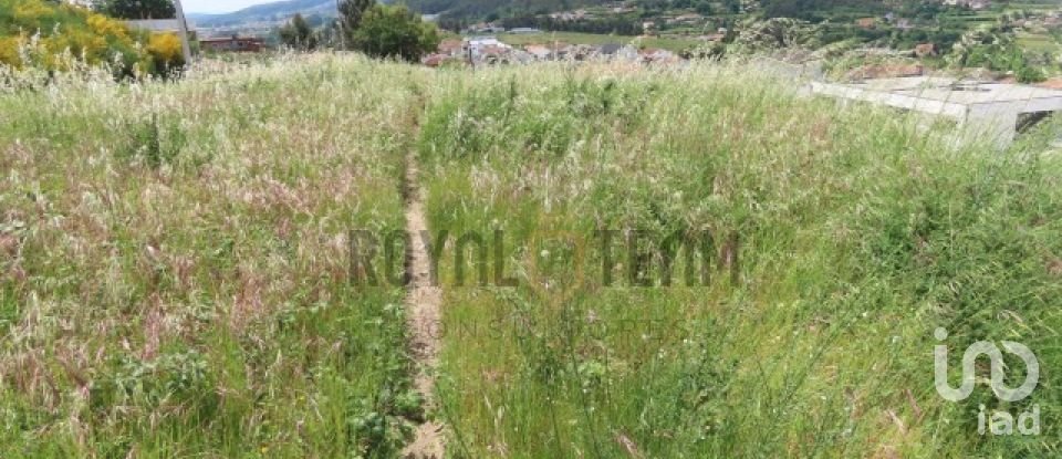 Terreno em Galegos de 1 577 m²