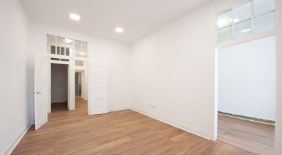 Apartment T2 in Misericórdia of 82 m²