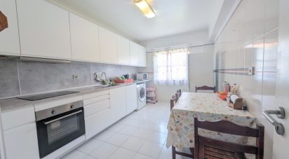 Apartamento T2 em Algueirão-Mem Martins de 78 m²