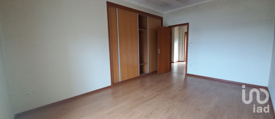 Maison T3 à Viatodos, Grimancelos, Minhotães E Monte De Fralães de 160 m²