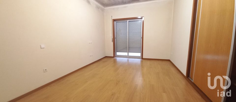 Maison T3 à Viatodos, Grimancelos, Minhotães E Monte De Fralães de 160 m²