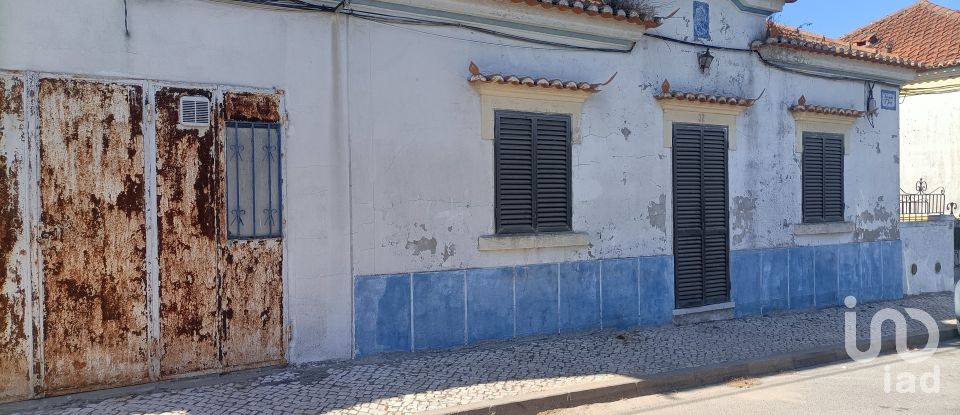 Casa tradicional T6 em Palmela de 216 m²