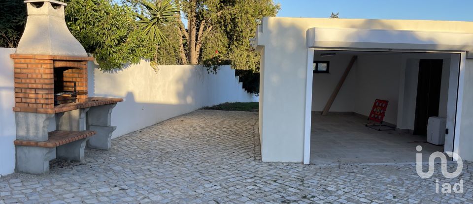 House T4 in Albufeira e Olhos de Água of 1,404 m²