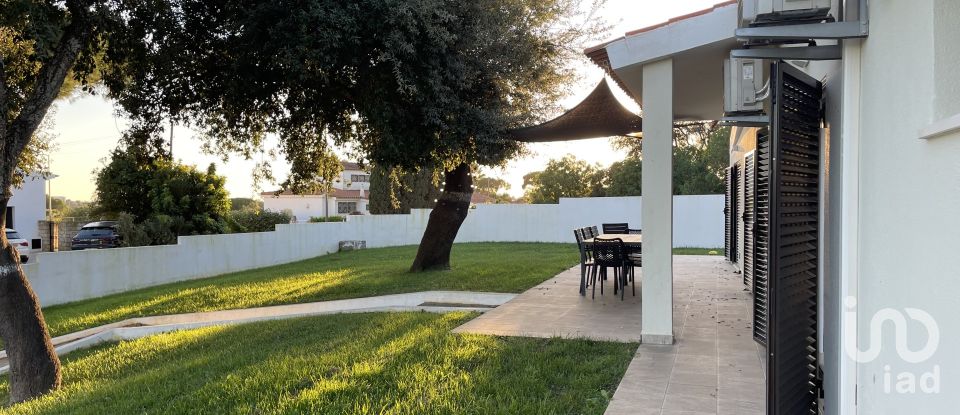 House T4 in Albufeira e Olhos de Água of 1,404 m²