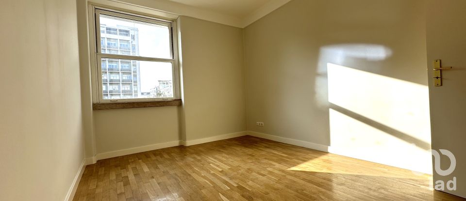 Appartement T2 à Avenidas Novas de 88 m²