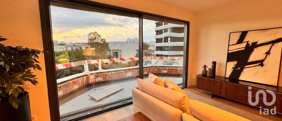 Appartement T2 à Parque das Nações de 110 m²