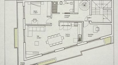 Apartamento T2 em Amora de 77 m²