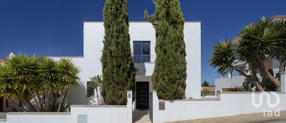 Casa / Villa T5 em Alvor de 408 m²