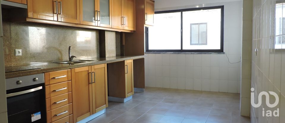 Appartement T2 à Pegões de 94 m²