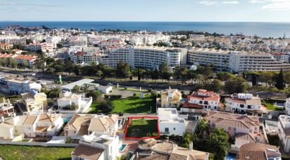 Terreno em Albufeira e Olhos de Água de 477 m²