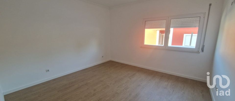 Maison T3 à Alguber de 238 m²