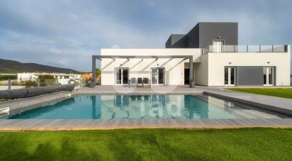 House T4 in Moncarapacho e Fuseta of 518 m²