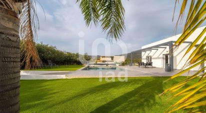 House T4 in Moncarapacho e Fuseta of 518 m²