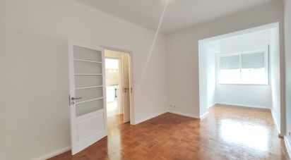 Apartamento T2 em Oeiras e São Julião da Barra, Paço de Arcos e Caxias de 75 m²