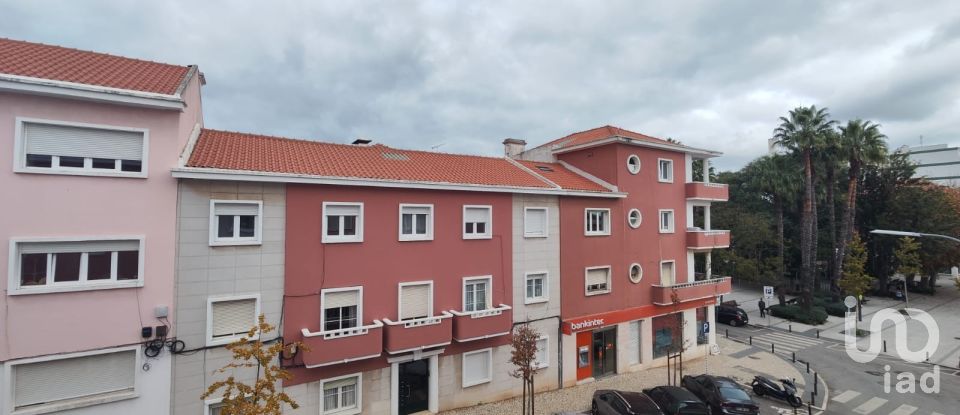 Apartamento T2 em Oeiras e São Julião da Barra, Paço de Arcos e Caxias de 75 m²