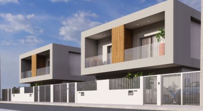 Maison T3 à Fernão Ferro de 100 m²