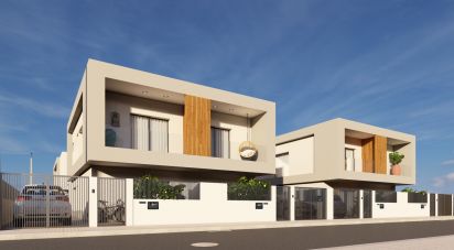 Casa / Villa T4 em Fernão Ferro de 100 m²