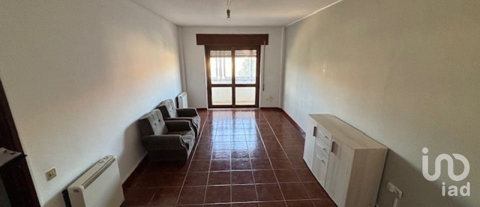 Appartement T2 à Mogadouro, Valverde, Vale de Porco e Vilar de Rei de 90 m²