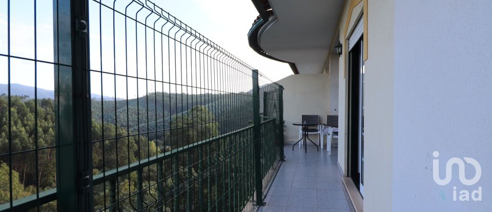 Appartement T3 à São Miguel, Santa Eufémia e Rabaçal de 146 m²