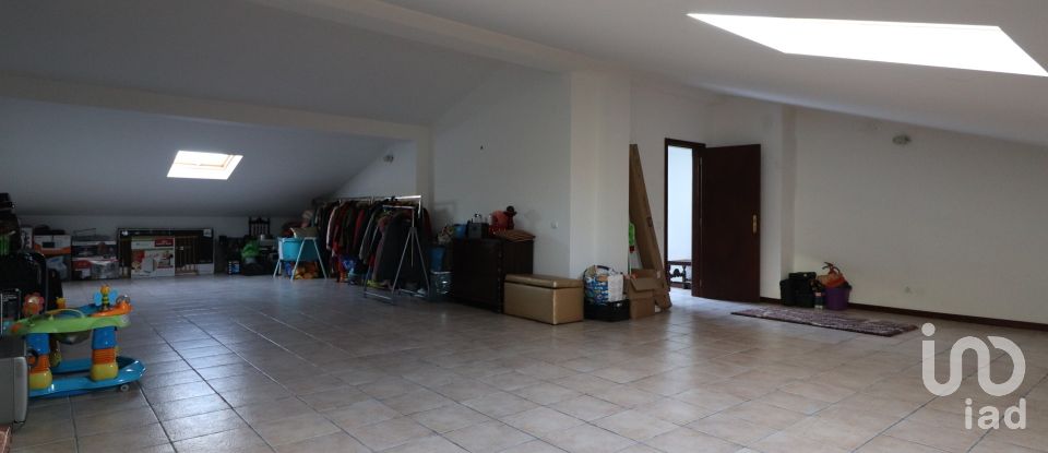 Appartement T3 à São Miguel, Santa Eufémia e Rabaçal de 146 m²