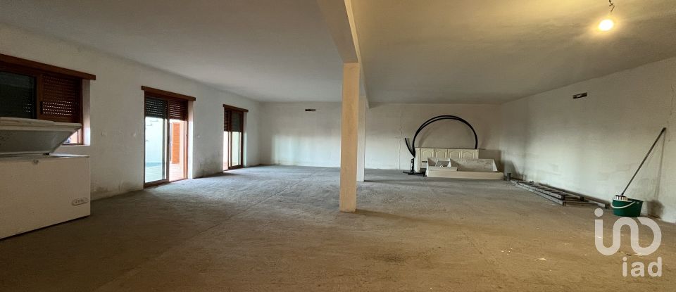 Maison traditionnelle T3 à Miranda de 275 m²