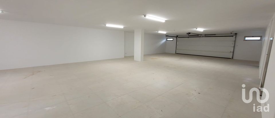 Gîte T5 à Quarteira de 409 m²