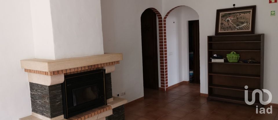 Casa / Villa T4 em Fráguas de 239 m²