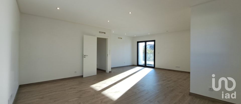 House T4 in Ericeira of 257 m²