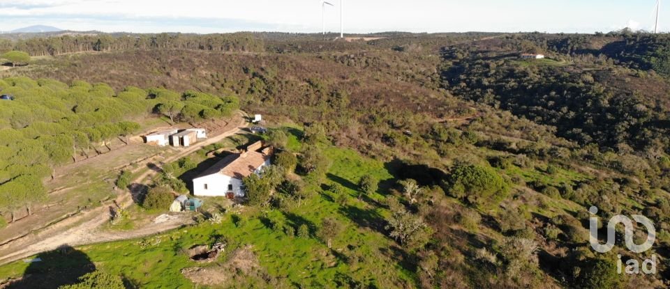 Farm T3 in Bensafrim e Barão de São João of 137 m²