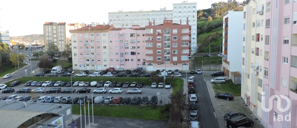 Appartement T1 à Loures de 40 m²