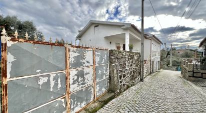 Casa tradicional T2 em Abrunhosa-a-Velha de 263 m²