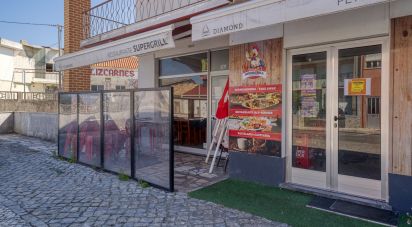 Loja / Estabelecimento Comercial em Vieira de Leiria de 208 m²