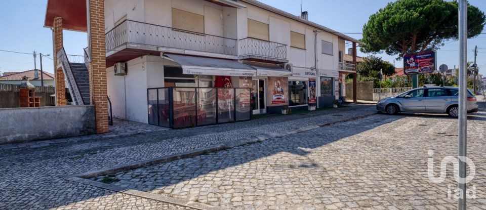 Loja / Estabelecimento Comercial em Vieira de Leiria de 208 m²