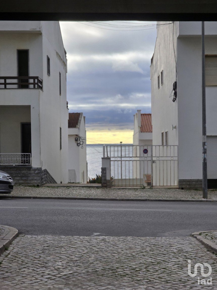 Boutique/Local commercial à Ericeira de 140 m²