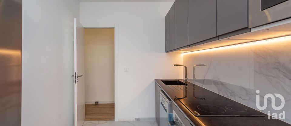 Appartement T2 à Pontinha e Famões de 71 m²