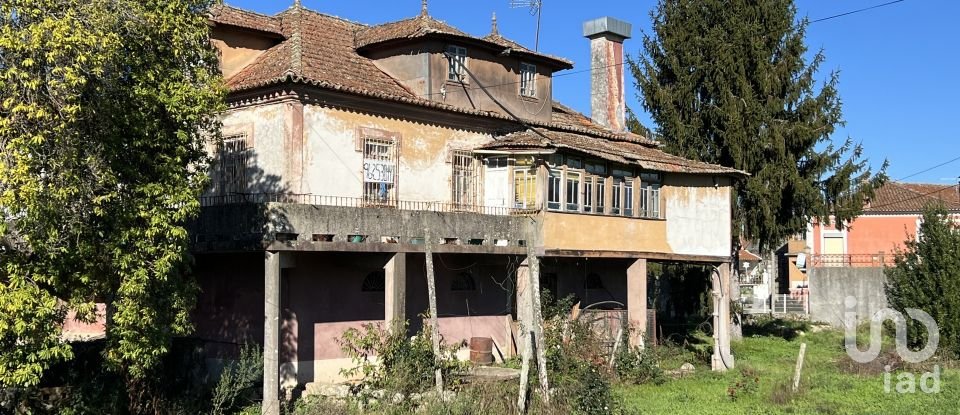 Casa tradicional T8 em São Miguel do Outeiro e Sabugosa de 368 m²