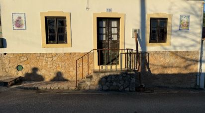 House T3 in São Bartolomeu dos Galegos e Moledo of 117 m²