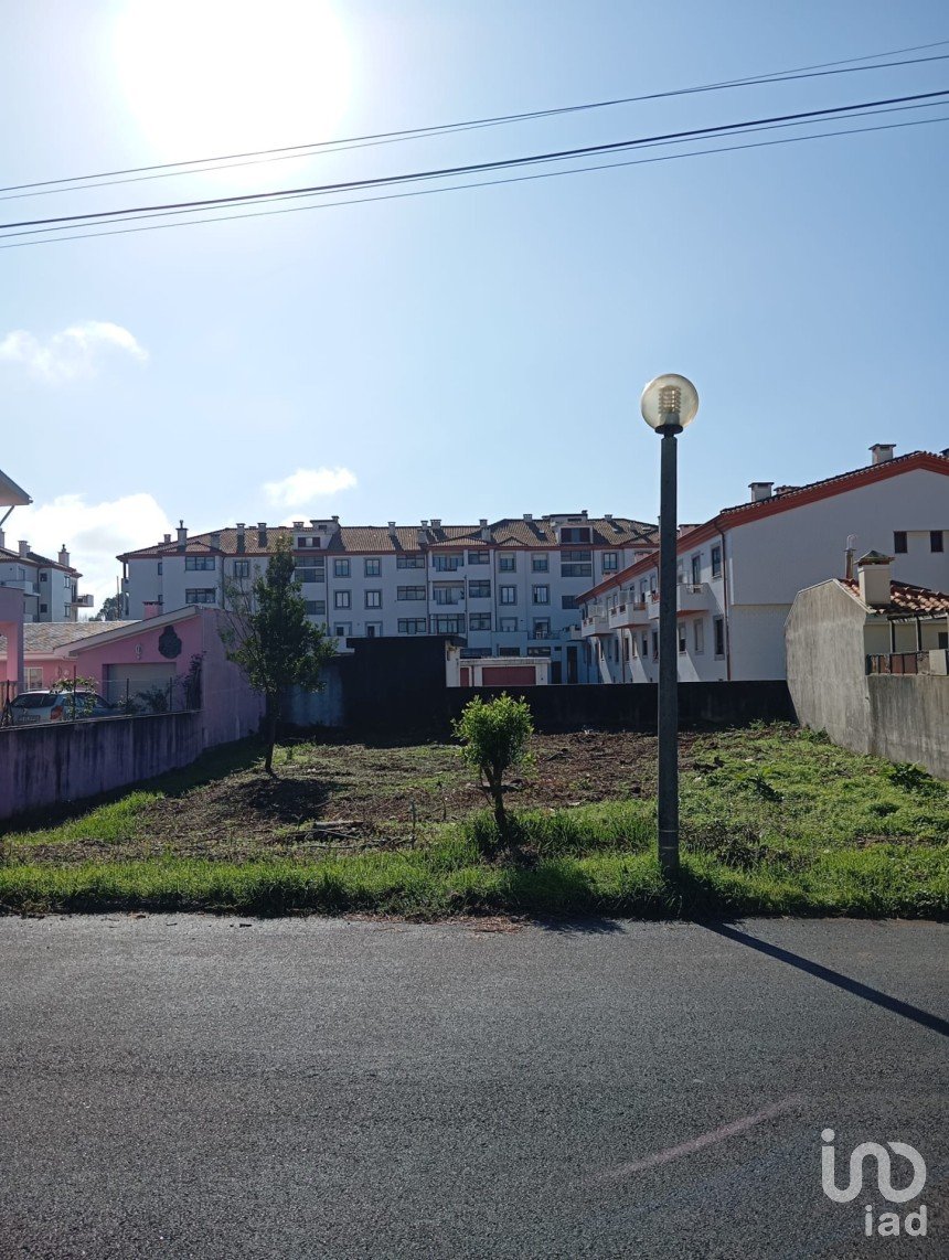 Terreno em Esmoriz de 560 m²