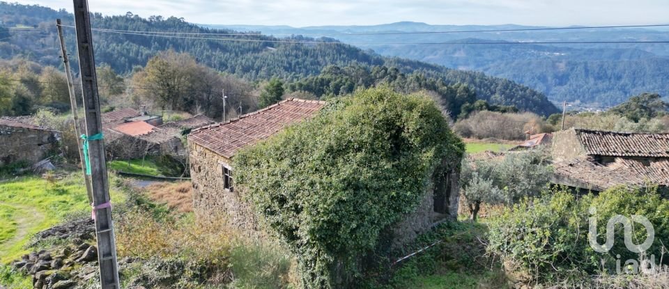 Casa de aldeia T0 em Vila Nova de 110 m²